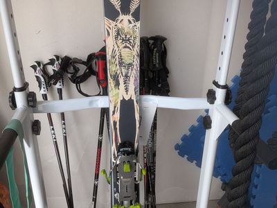 Icelandic Skis