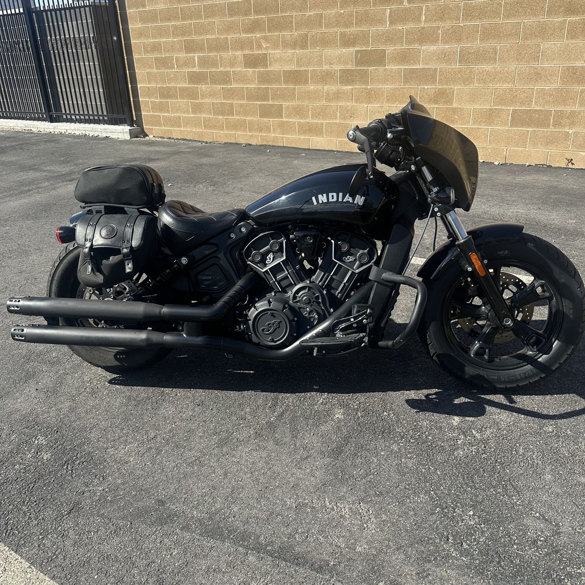 2020 INDIAN SCOUT BOBBER 60 - LOTS OF UPGRADES