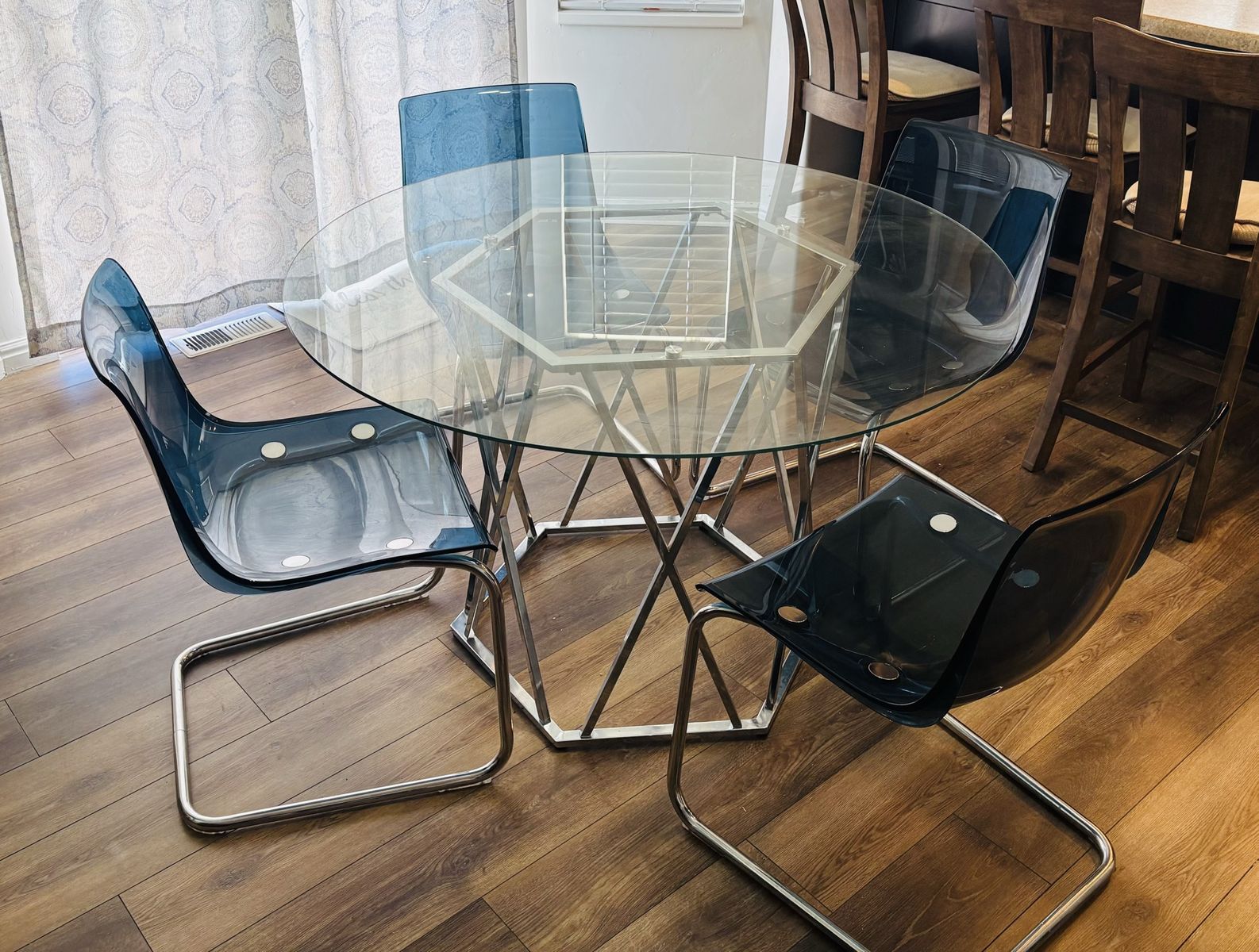 Round Glass Table and Chairs
