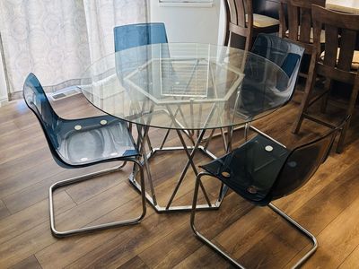 Round Glass Table and Chairs