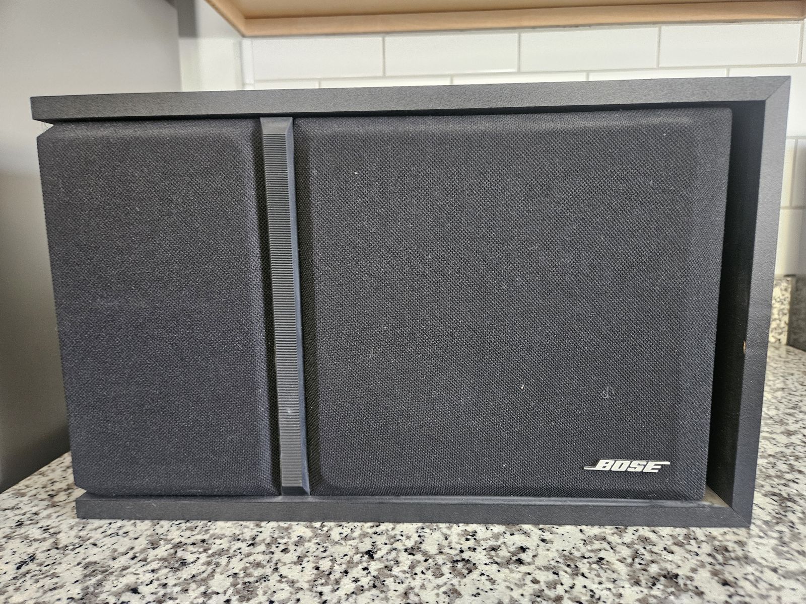 BOSE 301 SERIES III SPEAKERS 