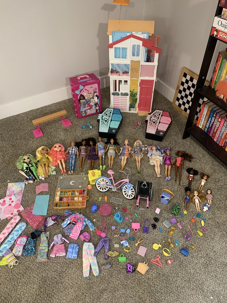 Barbie Stuff! Dream house, dolls, clothing and more!