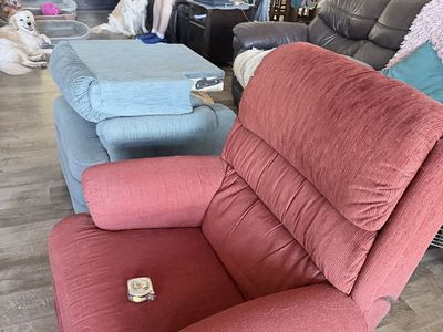 Lazy boy rocker recliners