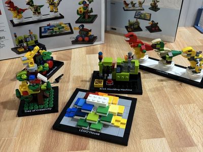 LEGO 40563 Tribute to LEGO House Set Complete with Box and Manual