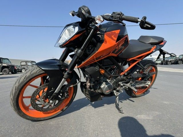 2021 KTM 200 DUKE