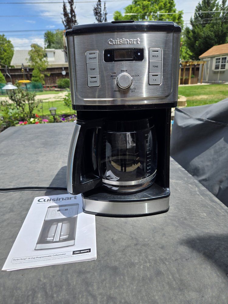 Cuisinart PerfecTwmp 14 Cup Coffeemaker