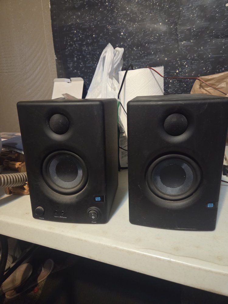 Presonus Eris E3.5 Studio Monitors