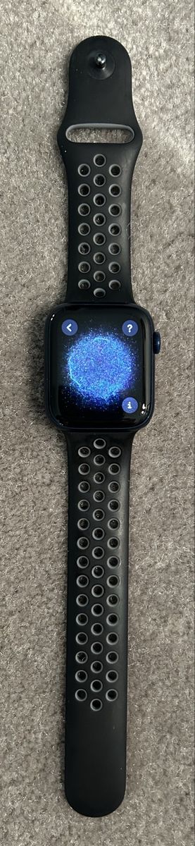 * Apple Watch Series 6 44 mm LIKE NEW! *