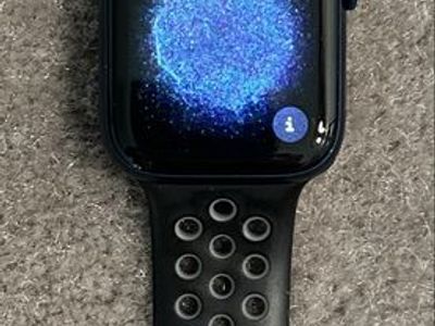 * Apple Watch Series 6 44 mm LIKE NEW! *