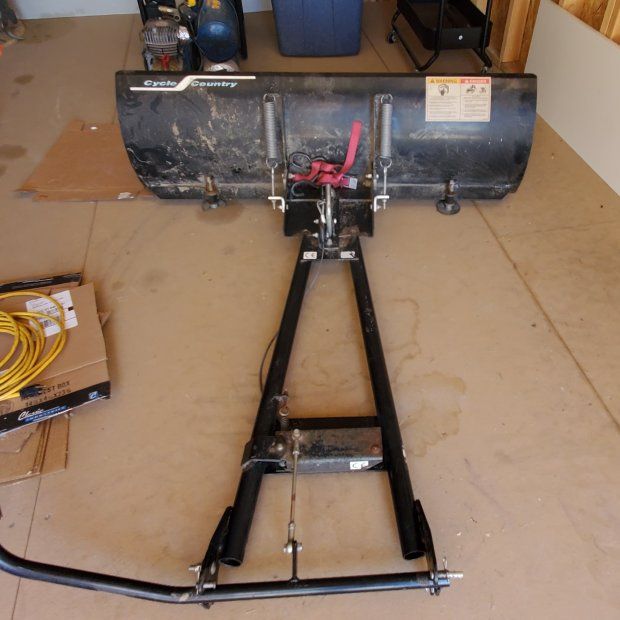 Main image 12