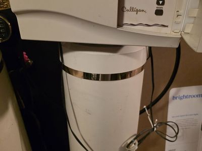 Culligan Water Softener(needs repair)
