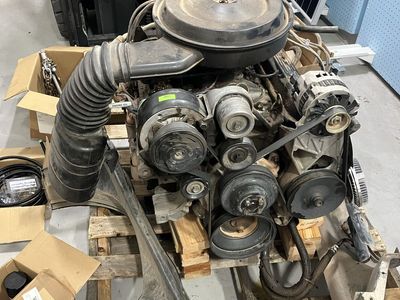 Used GM Chevy 350 V8 Engine - TBI-Complete Assembly for Truck/SUV