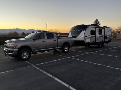 Couples Trailer:2022Twilight TWS 2100