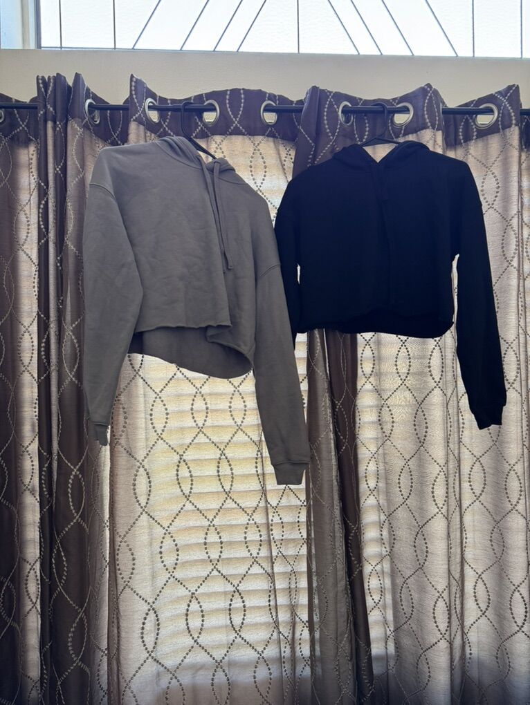 Crop Hoodies