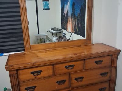 Dresser