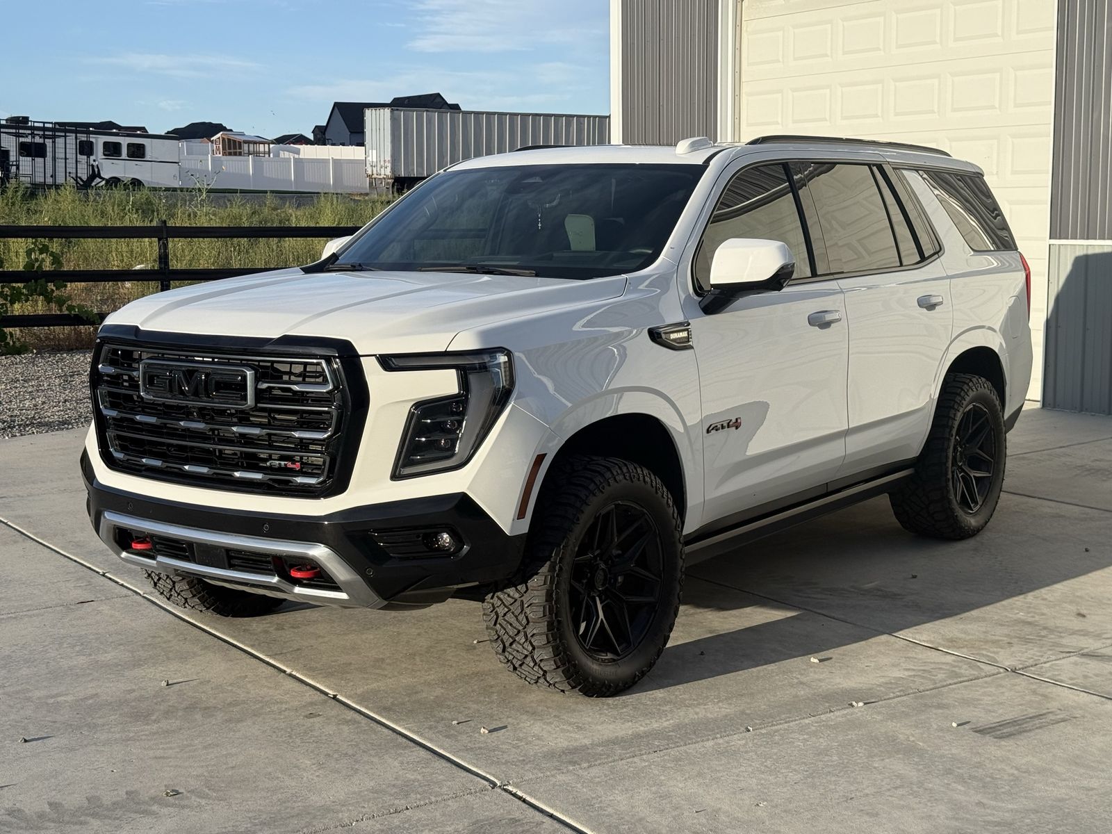 2025 GMC Yukon AT4