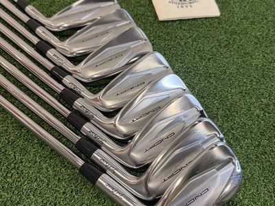 Titleist Cncpt CP-02 4-PW, GW Modus Tour 125S
