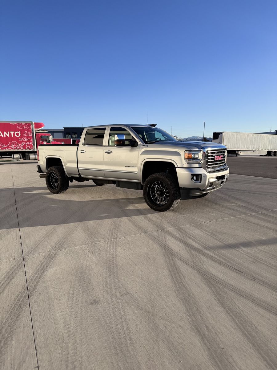 2016 GMC 2500 SLT