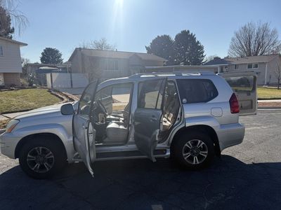 2003 LEXUS GX 470