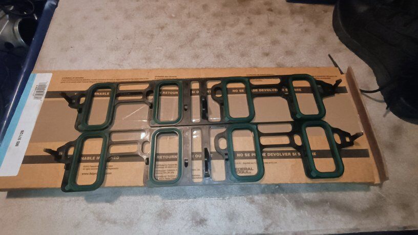 G.M 6.0, 6.2, rec port intake manifold gasket set