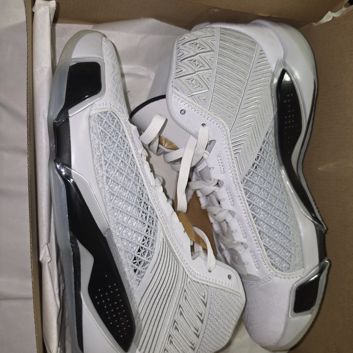 Air Jordan's men's basketball shoes size 11