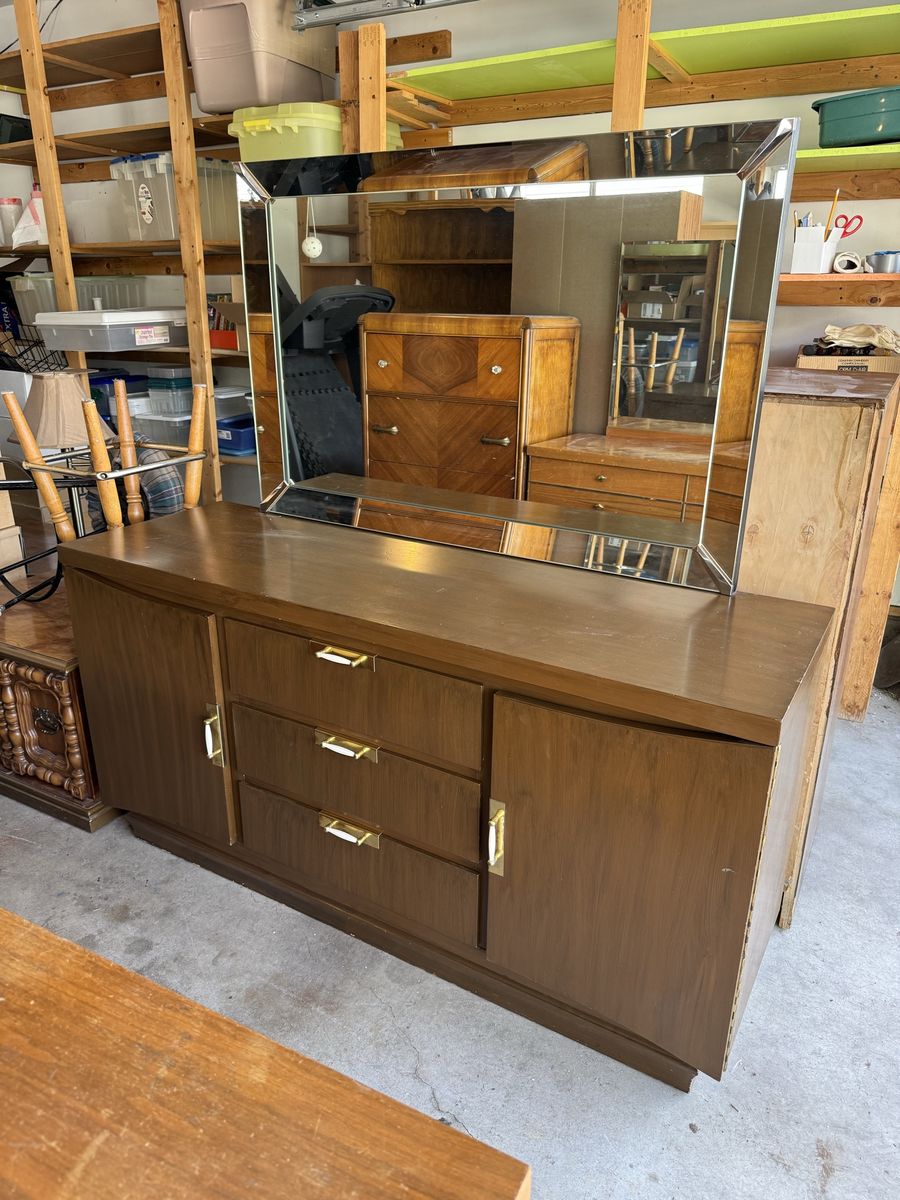 Estate sale