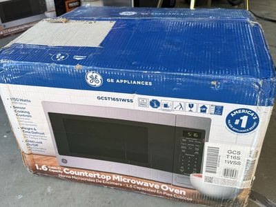 GE GCST161WSS 1.6 Cu. Ft. 1150W Countertop Microwave Oven - Stainless Steel