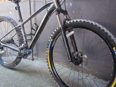 Scott Aspect Mountain Bike Hardtail Black/Gray with Michelin Wild Enduro Tires