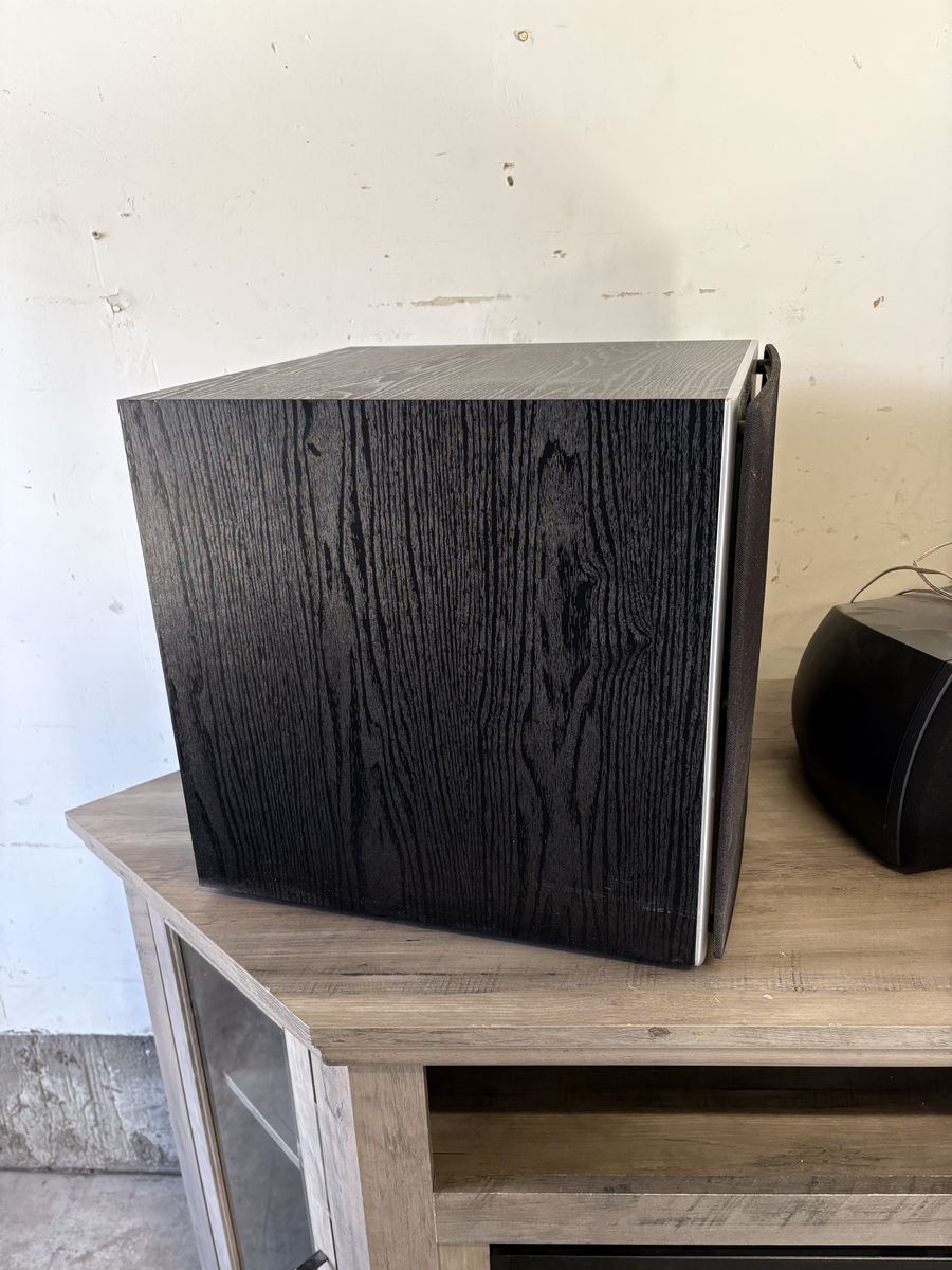 Polk Audio Sub Woofer