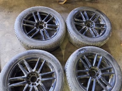 Unviseral 20" 6 lug wheels and tires set