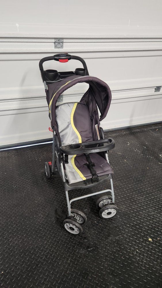Baby Trend TrendSport Single Lightweight Stroller - Black & Grey