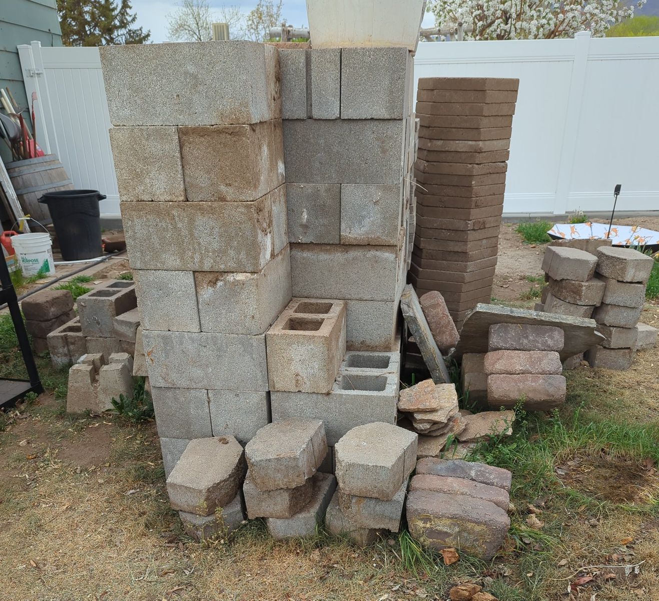 retaining wall block decorative yard block