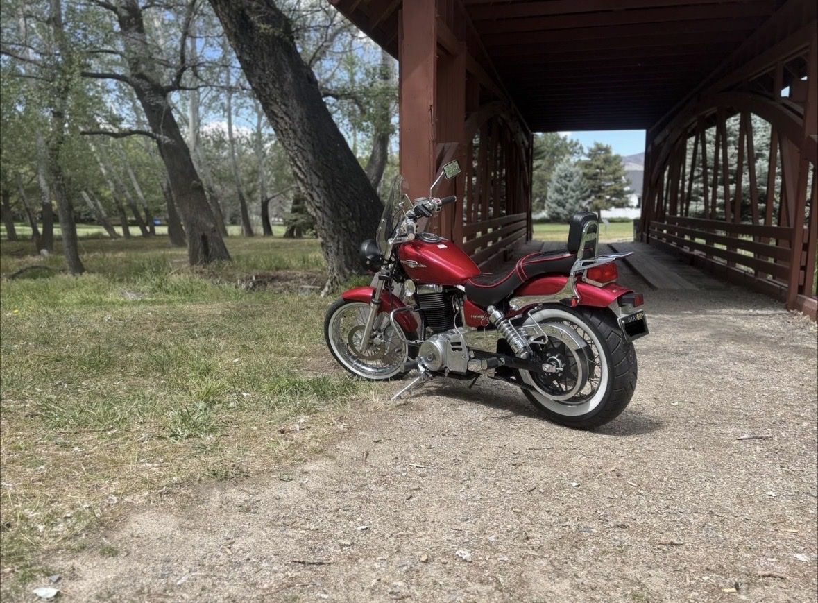2015 Suzuki Boulevard S40 652CC– 5,183 Miles