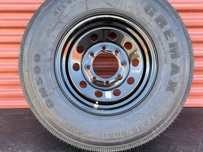 Gremax ST 235/80 R 16 Trailer Tire with Wheel New