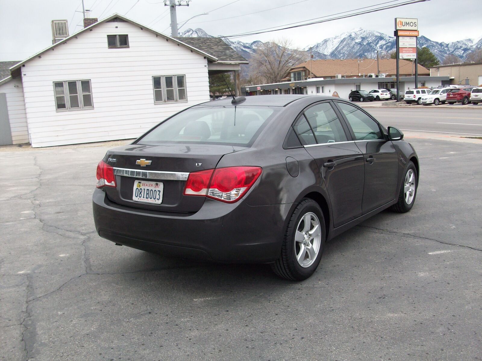 Main image 4