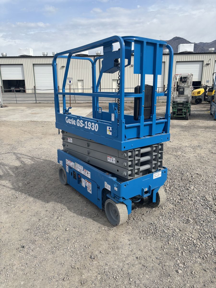 2020 Genie GS-1932 Scissor Lift | 91 Hours | Warranty | ID 4333
