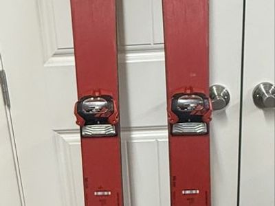 Rossignol Exp.94Ti Skis 180 with Bindings