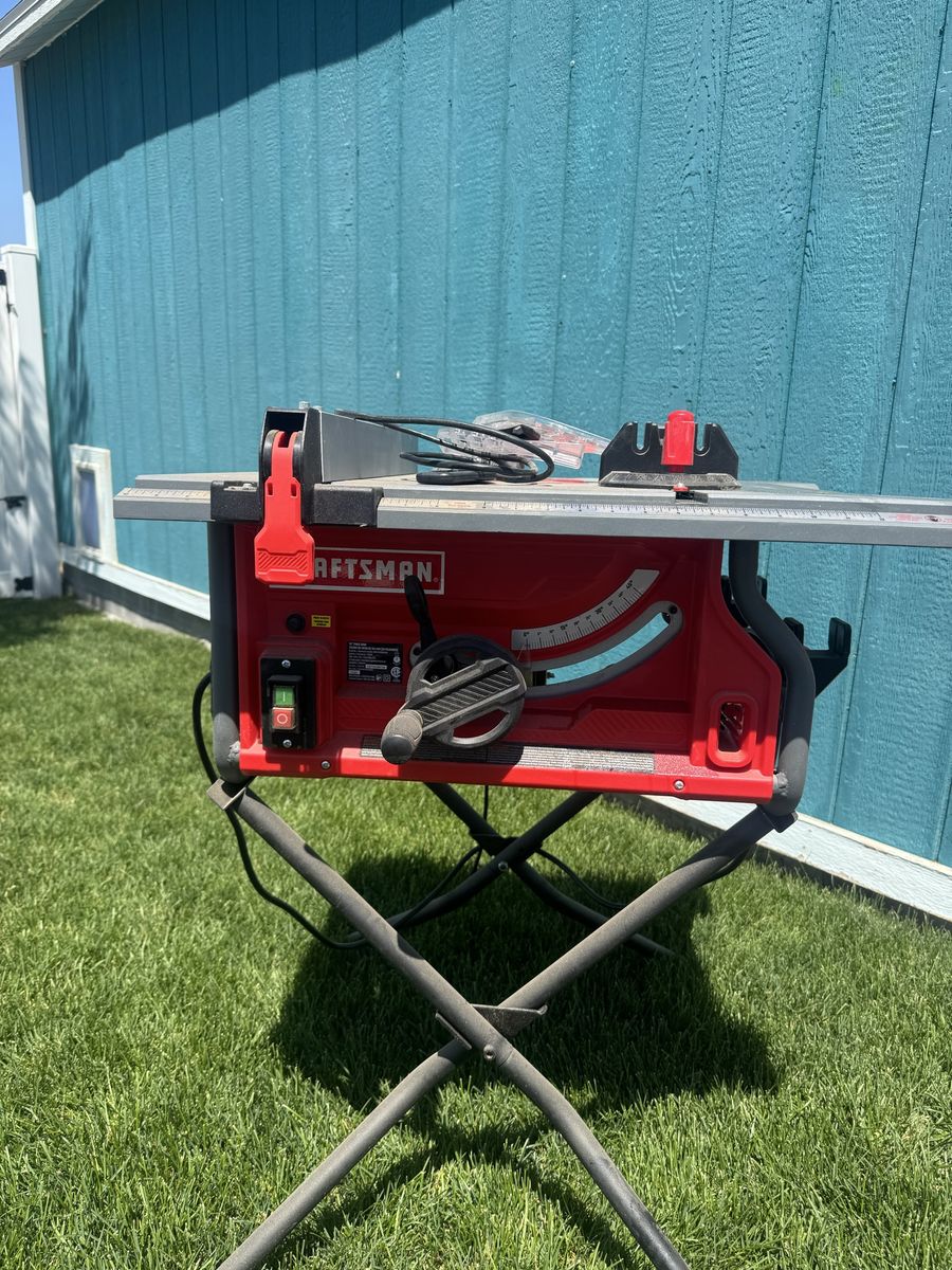 Craftsman Table Saw with Folding Stand