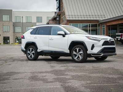 2025 Toyota RAV4 Plug-in Hybrid SE