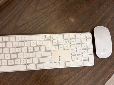 Touch-ID magic keyboard & mouse
