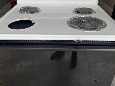 FREE Electric stove