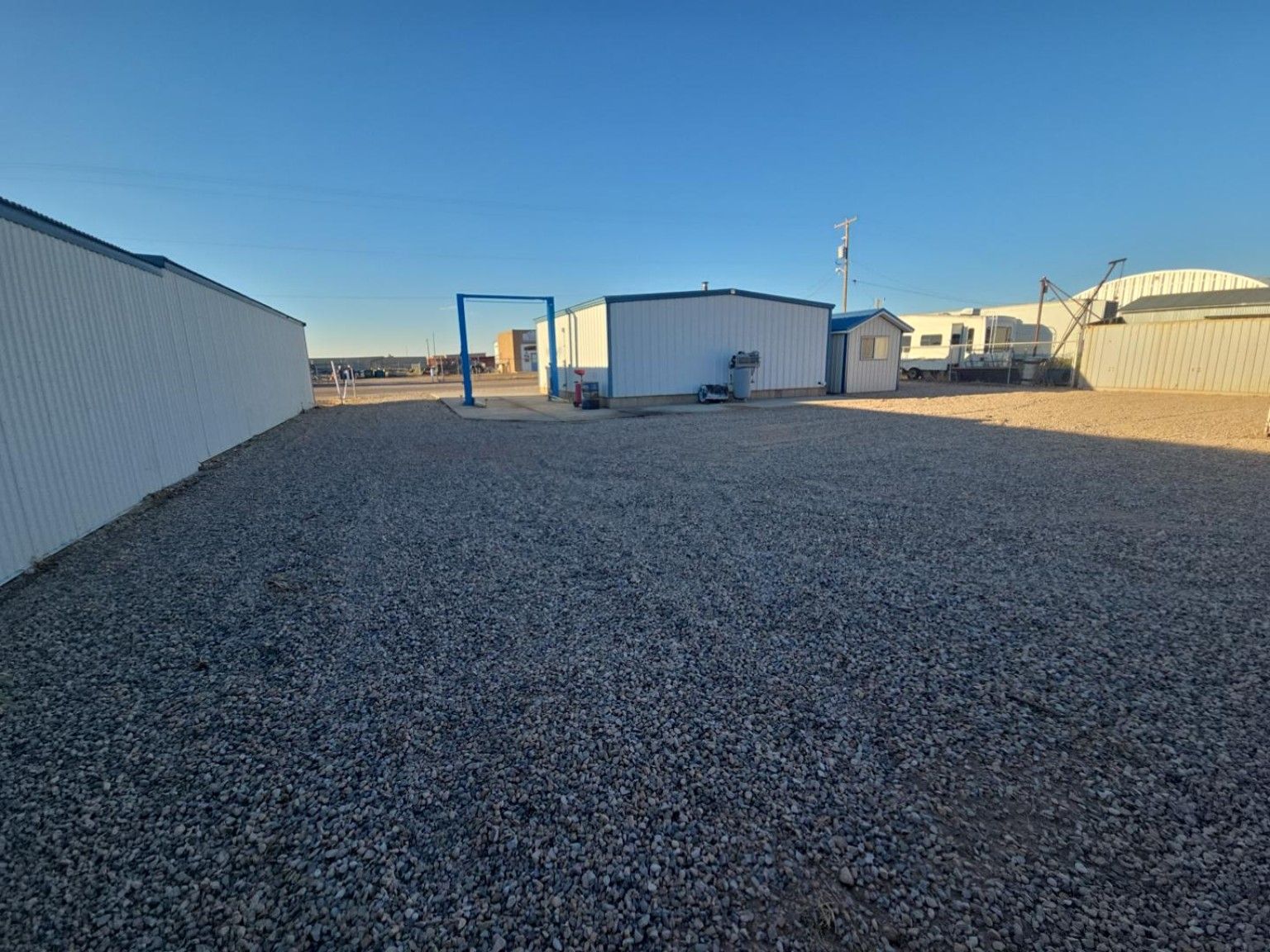 Main image 7