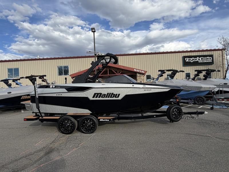 2021 Malibu M220 Boats