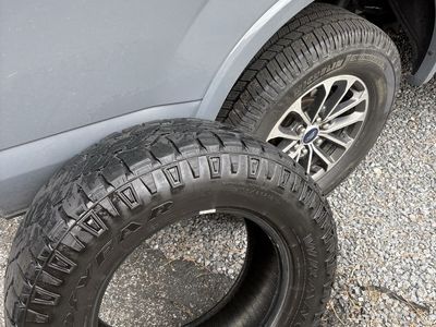 4 Used Off Road Truck Tires 275/65R18