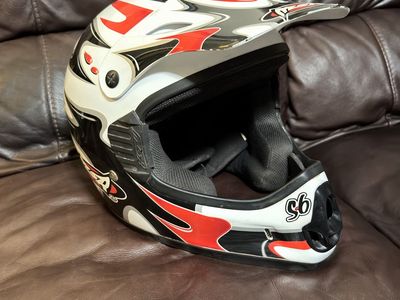 MSR System 6 Motocross / Dirt Bike Helmet - Adult Large (Excellent Condition)