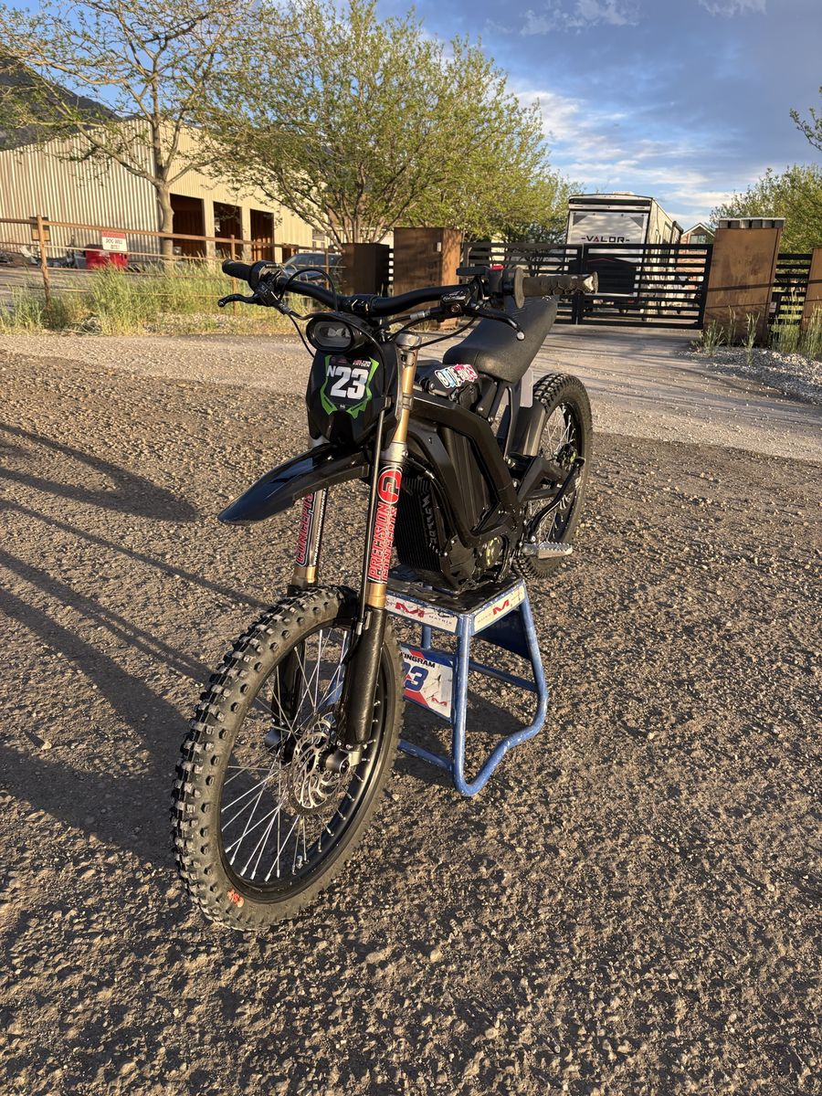 2025 Surron Light Bee X