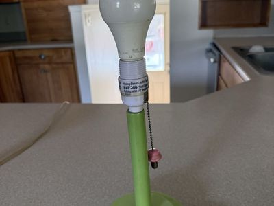 Retro Green Wood Accent Table Lamp with Pull Chain Switch and LED Bulb - Good Condition