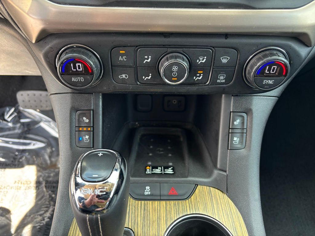 Main image 20