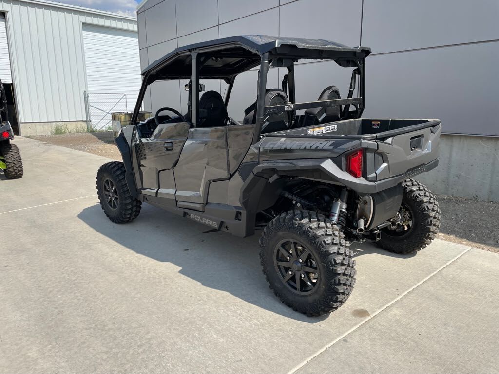 2025 Polaris GENERAL® XP 4 1000 Ultimate