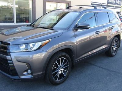 2017 Toyota Highlander SE